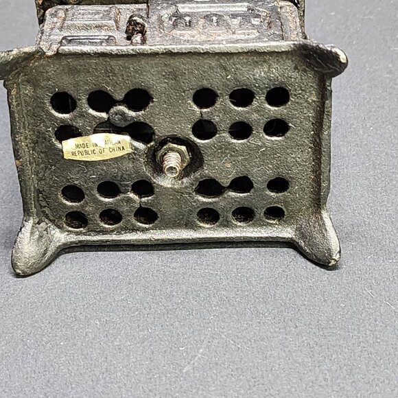 Vintage Miniature Dot Cook Cast Iron Stove Coin Bank Black Antique - Picture 7 of 9